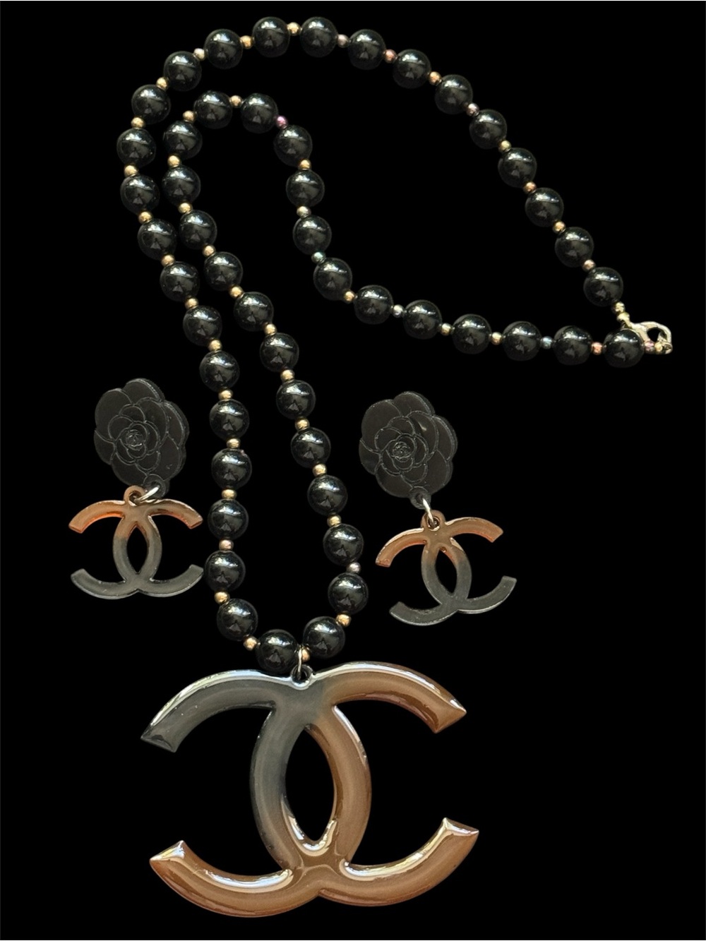 Vintage Black Beaded Necklace with Earrings